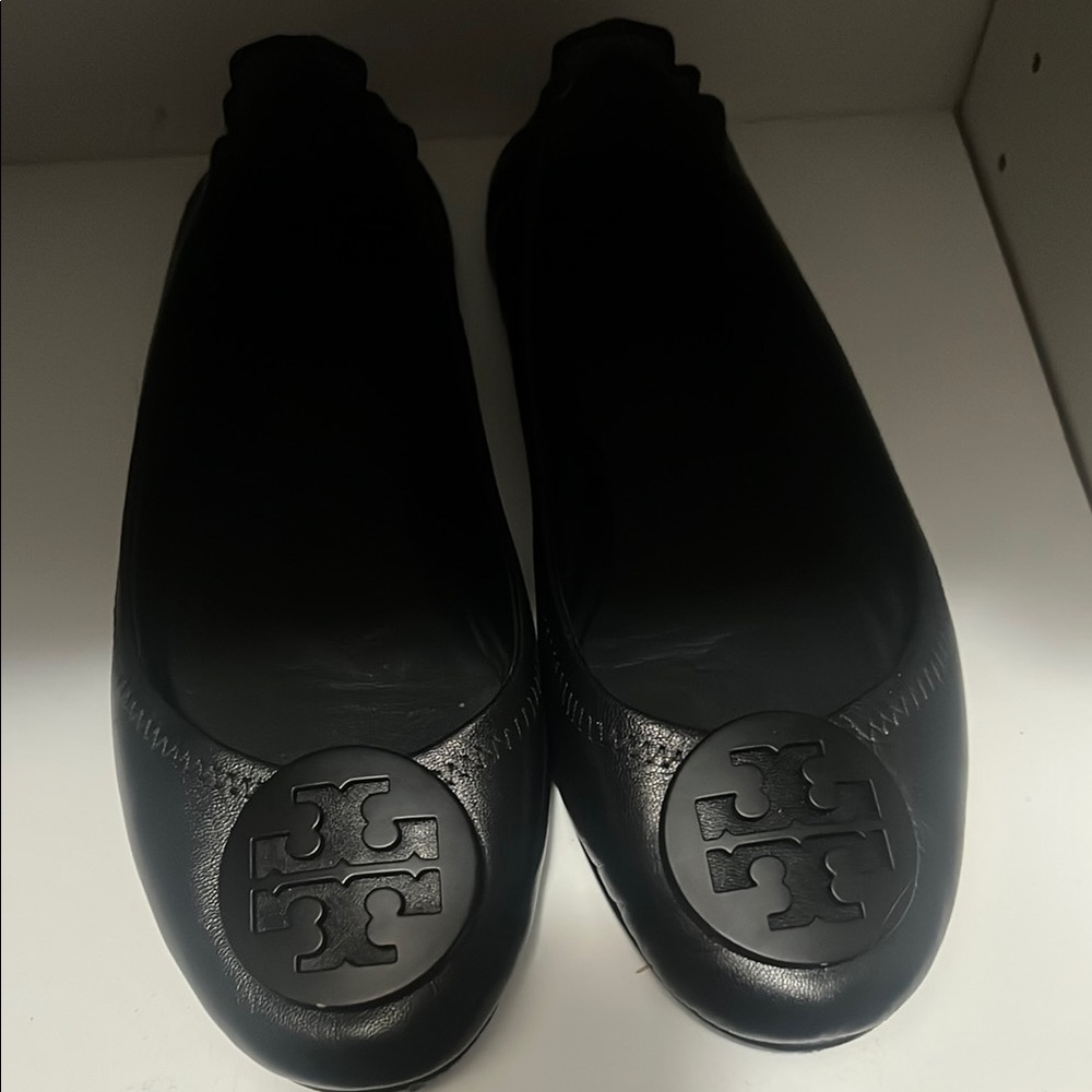 Tory Burch Black Flats with Logo